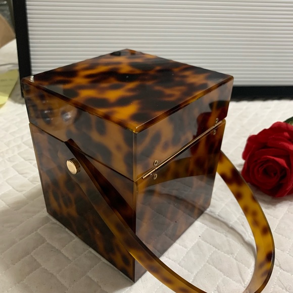 FREE GIFT - Follow me @TLGene - Picture 8 of 11